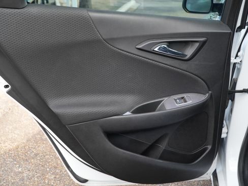 Used 2025 Chevrolet Malibu RS FWD image 13