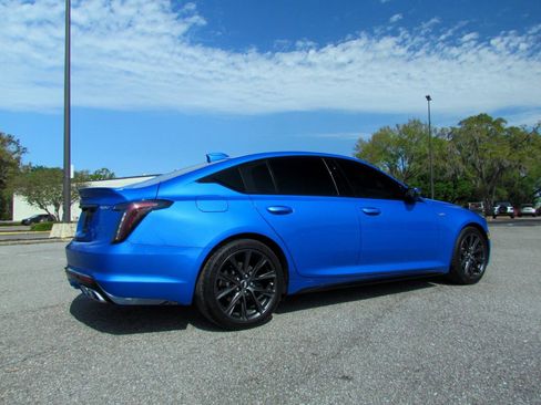 Used 2025 Cadillac CT5 V RWD image 11