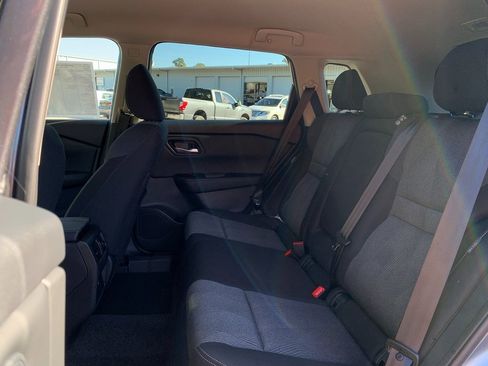 New 2026 Nissan Rogue SV image 18