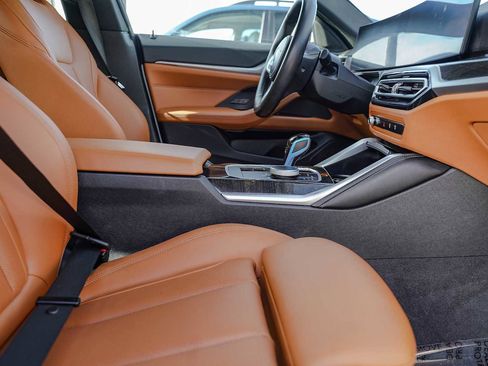 Used 2022 BMW i4 eDrive40 w/ M Sport Package image 15