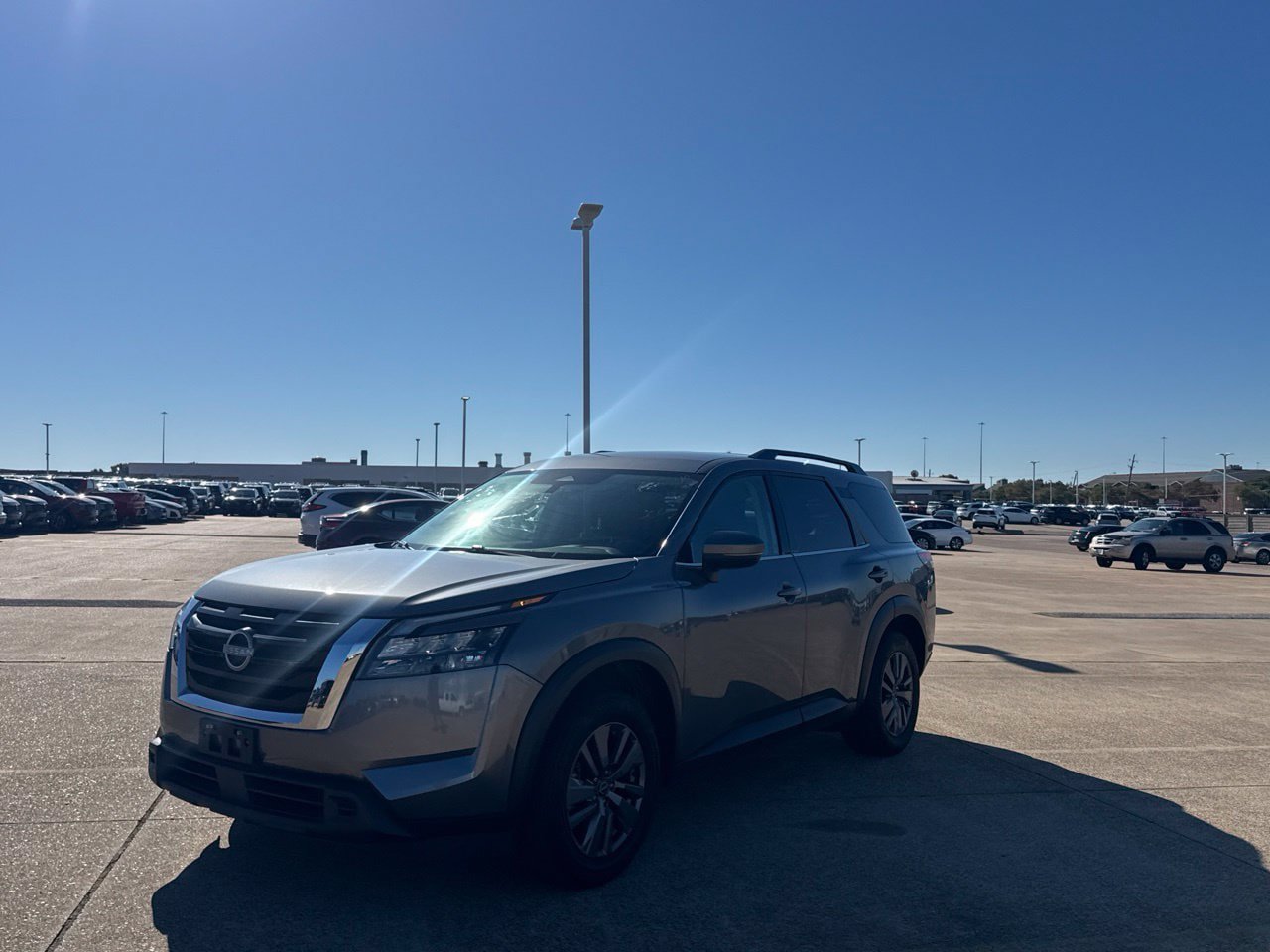 Certified 2024 Nissan Pathfinder SV w/ Cargo Package AWD/4WD image 7