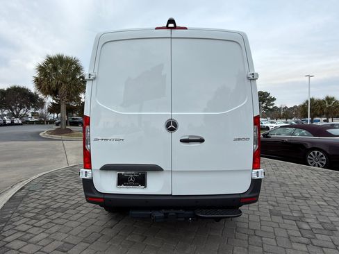 New 2026 Mercedes-Benz Sprinter 2500 image 9