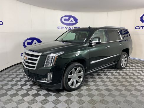 Used 2016 Cadillac Escalade Premium AWD/4WD image 7