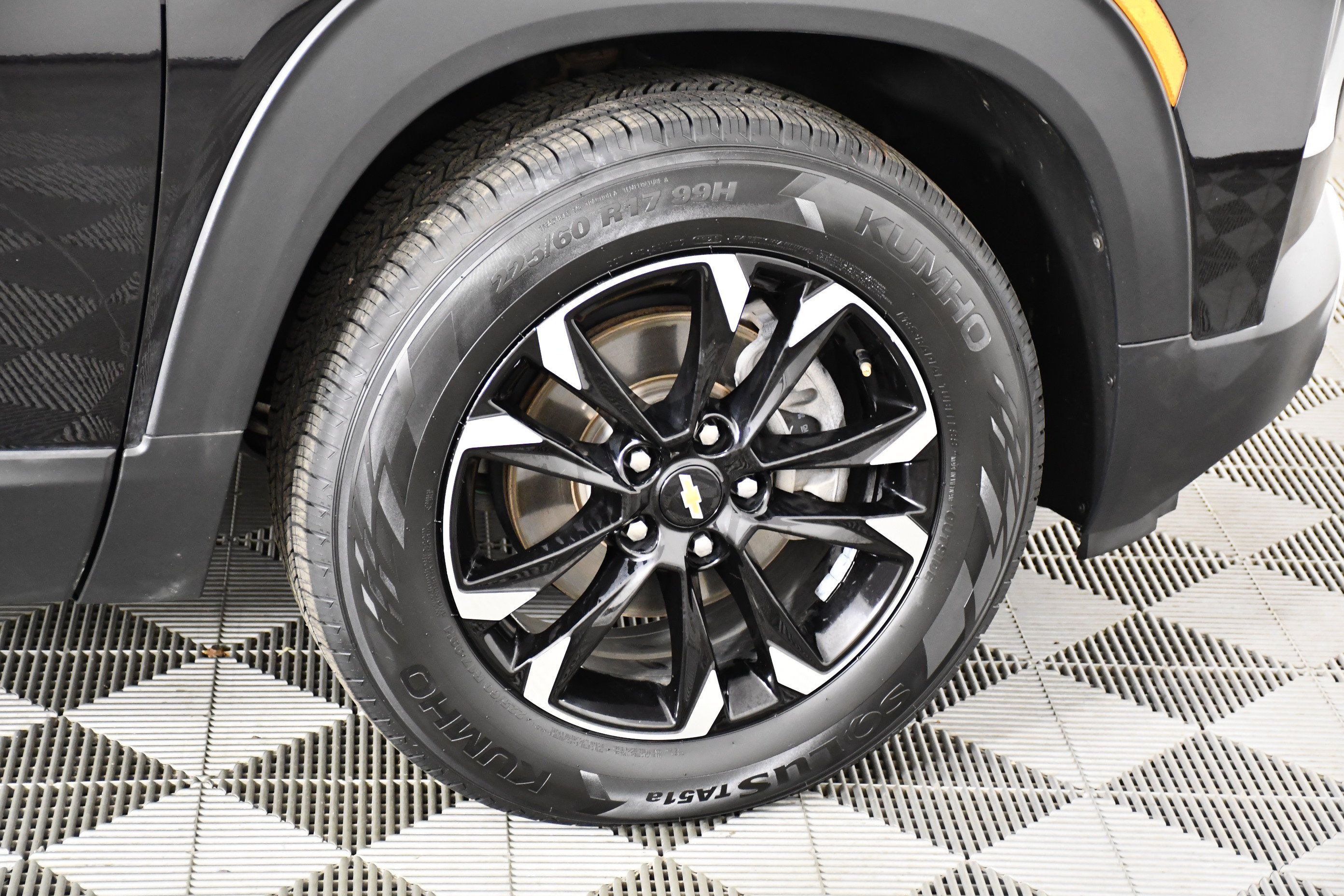 Used 2021 Chevrolet TrailBlazer LT AWD/4WD image 52