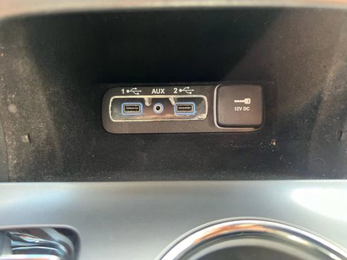 Used 2019 Jeep Grand Cherokee Limited image 60