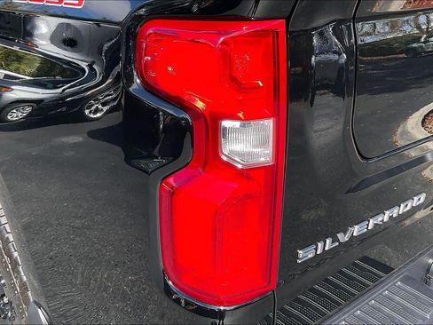 Used 2026 Chevrolet Silverado 1500 LT Trail Boss w/ Convenience Package II AWD/4WD image 52