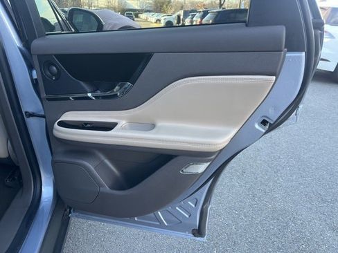 Used 2022 Lincoln Corsair Grand Touring w/ Elements Technology Bundle image 22