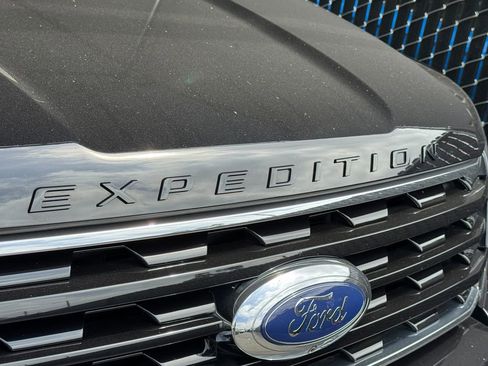 Used 2020 Ford Expedition Limited w/ Equipment Group 303A RWD image 20