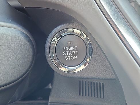 New 2026 Subaru Crosstrek 2.5i Limited AWD/4WD image 9