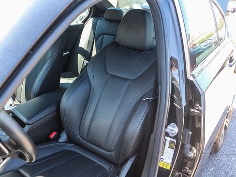Used 2023 BMW 330i Sedan w/ Driving Assistance Package RWD image 25