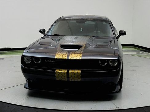 Used 2022 Dodge Challenger R/T Scat Pack RWD image 2