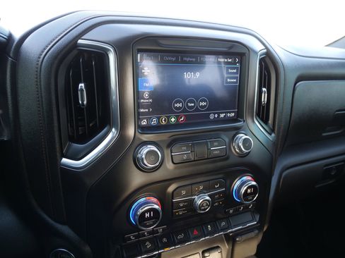 Used 2021 GMC Sierra 1500 AT4 image 26