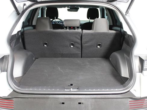 Used 2024 Hyundai Ioniq 5 SEL image 23