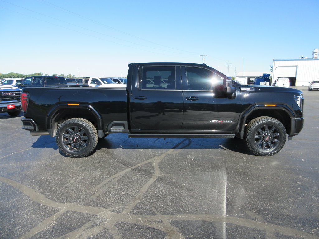 Certified 2024 GMC Sierra 2500 AT4 w/ AT4 Premium Plus Package AWD/4WD image 5