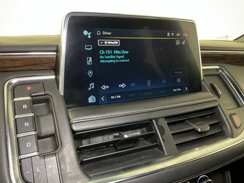 Used 2023 Chevrolet Suburban Premier image 23