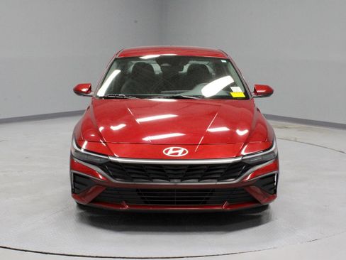Used 2024 Hyundai Elantra SEL FWD image 6