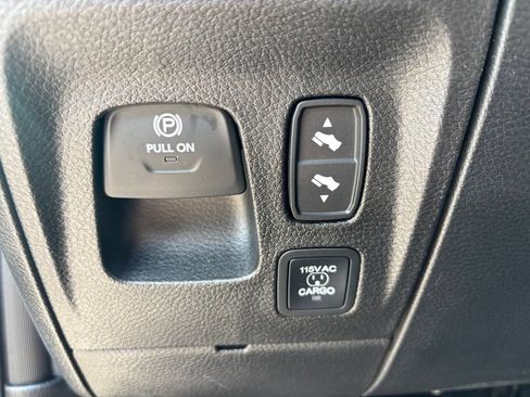 Used 2026 RAM 1500 Big Horn AWD/4WD image 10