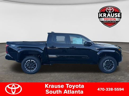 New 2026 Toyota Tacoma TRD Sport w/ TRD Sport Premium Package AWD/4WD image 9