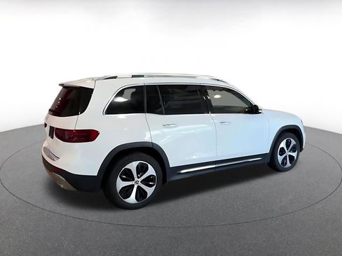 Used 2025 Mercedes-Benz GLB 250 image 15