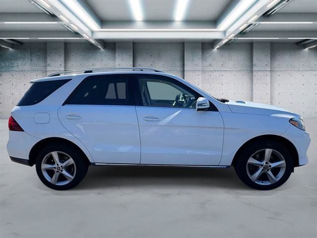 Used 2019 Mercedes-Benz GLE 400 4MATIC image 5