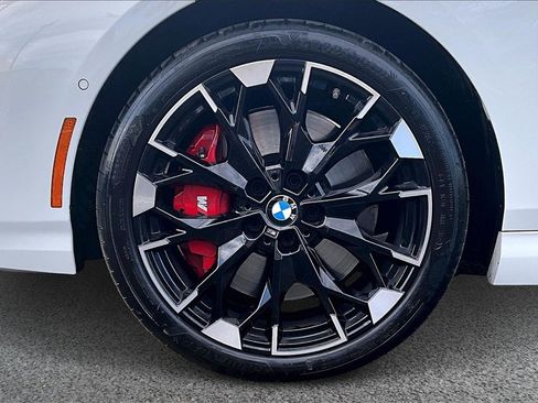 Used 2025 BMW M235i xDrive w/ Premium Package image 30