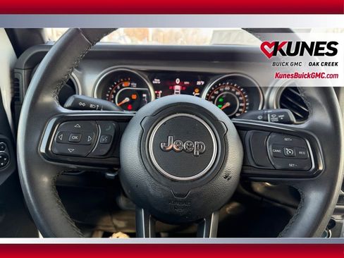 Used 2023 Jeep Wrangler Sport S image 12