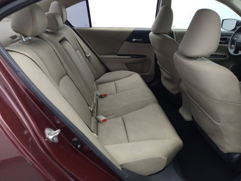 Used 2015 Honda Accord LX image 19