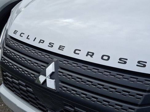 New 2026 Mitsubishi Eclipse Cross LE AWD/4WD image 5