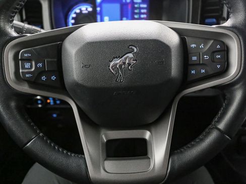 Used 2023 Ford Bronco Black Diamond AWD/4WD image 36
