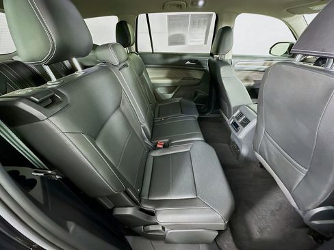 Used 2023 Volkswagen Atlas SEL image 37
