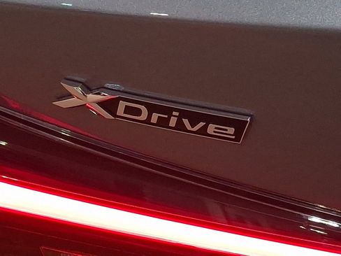 Used 2025 BMW 430i xDrive Coupe w/ Premium Package image 27