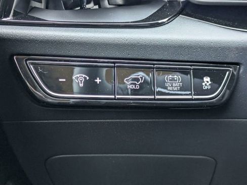 New 2026 Kia Niro EX image 28