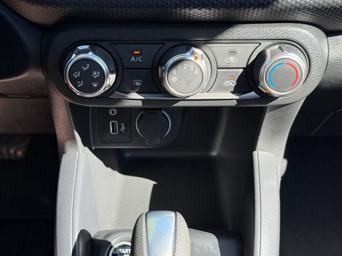 Used 2025 Nissan Kicks Play S FWD image 19