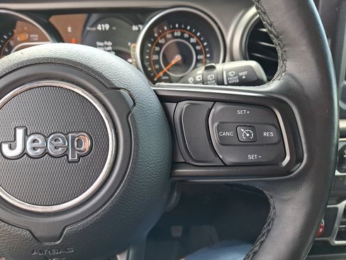 Used 2020 Jeep Wrangler Unlimited Sport AWD/4WD image 22