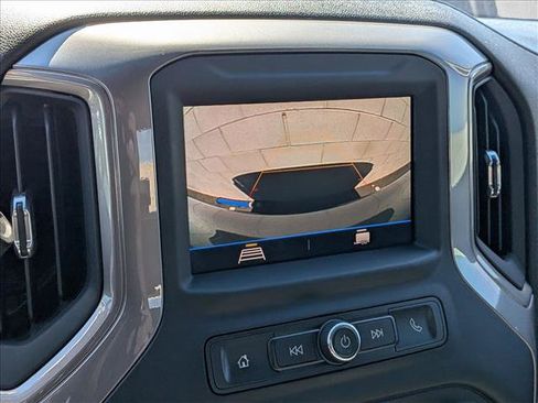 Used 2022 Chevrolet Silverado 1500 Custom RWD image 11