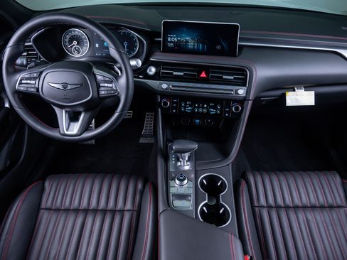 Used 2026 Genesis G70 3.3T Sport Prestige image 15