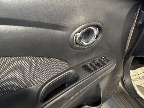 Used 2014 Nissan Versa SV image 14