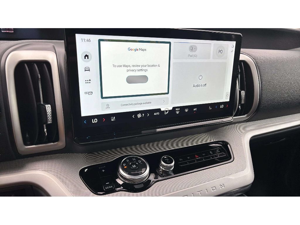 Used 2025 Ford Expedition Active AWD/4WD image 19
