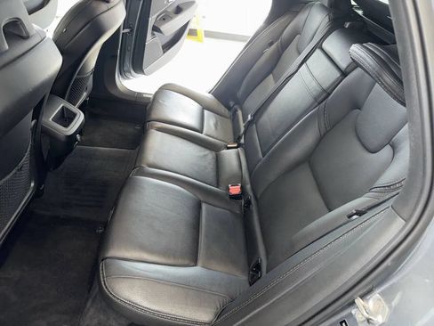 Used 2020 Volvo V90 T6 Cross Country AWD/4WD image 26