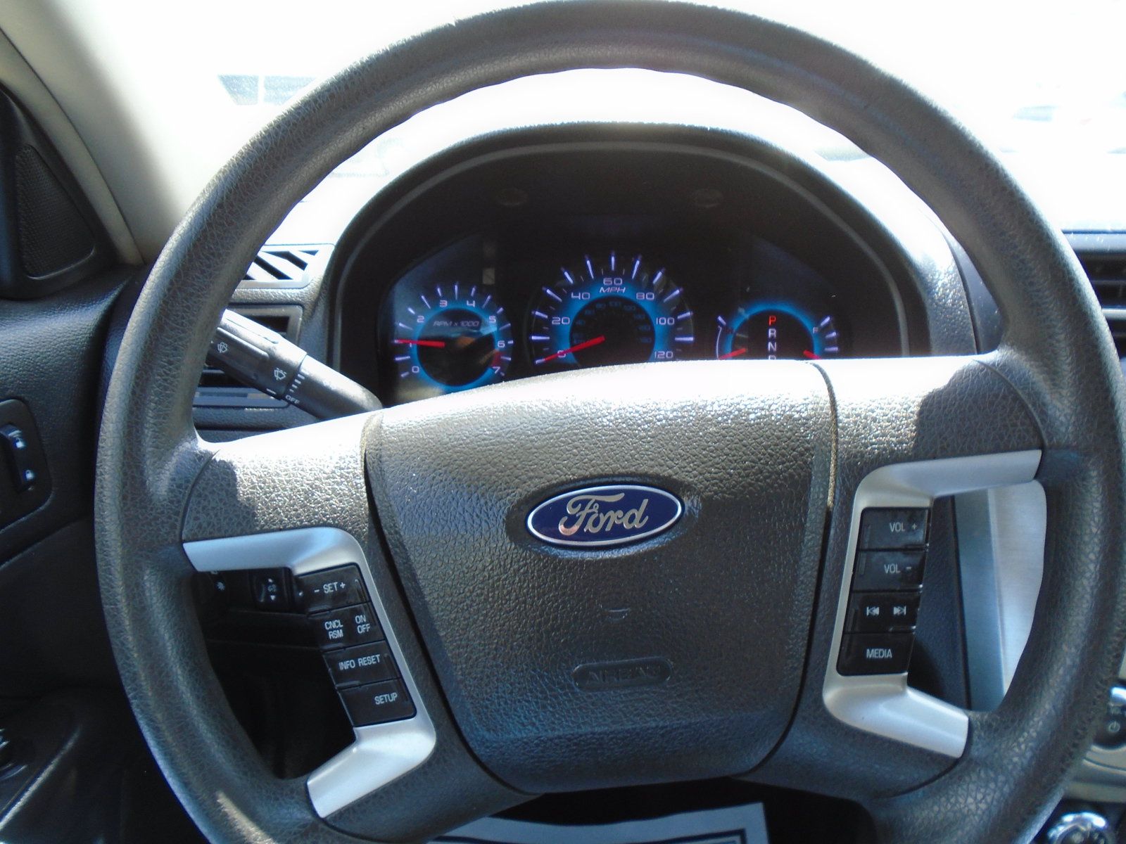Used 2012 Ford Fusion SE FWD image 15