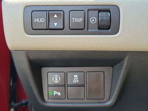 Used 2021 Honda Accord Touring image 19