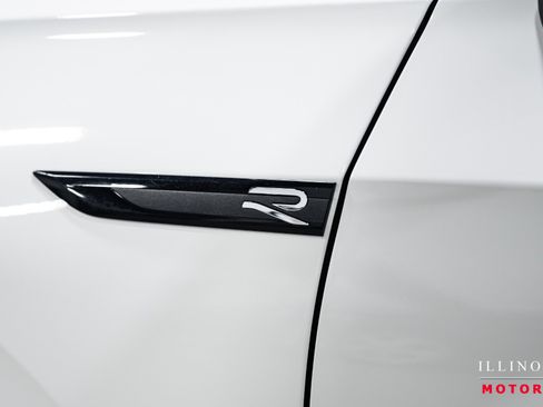 Used 2024 Volkswagen Golf R 4-Door image 15