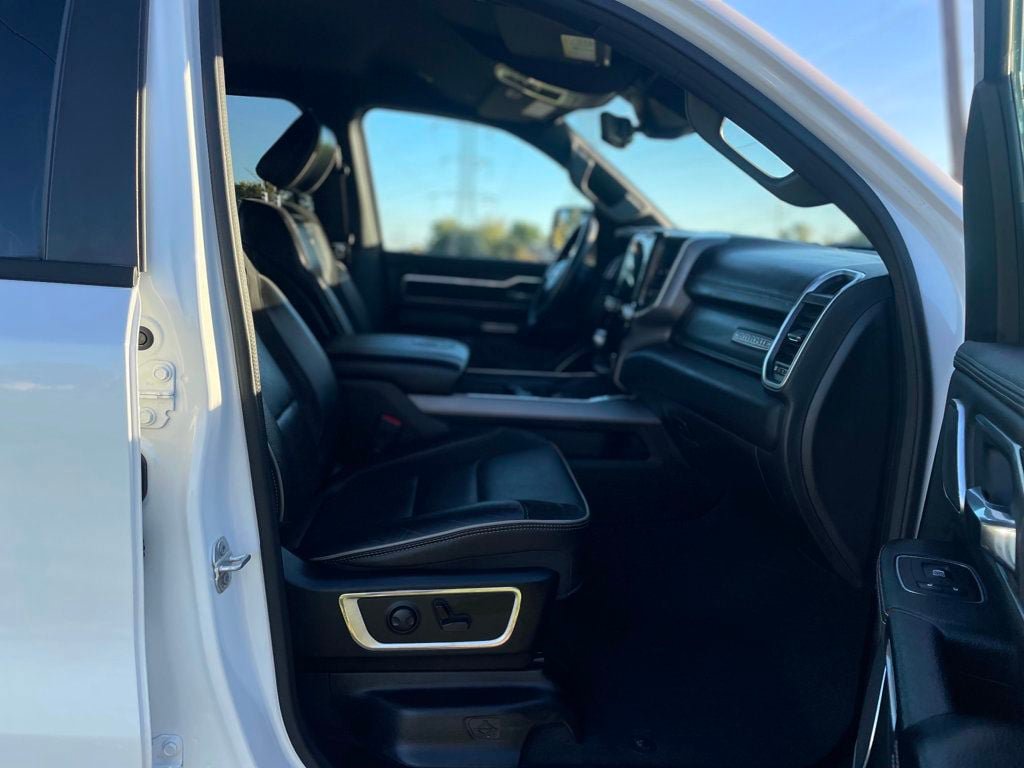 Used 2023 RAM 1500 Laramie AWD/4WD image 28