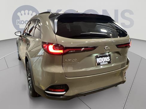Used 2025 MAZDA CX-70 Plug-In Hybrid w/ Premium Plus AWD/4WD image 4