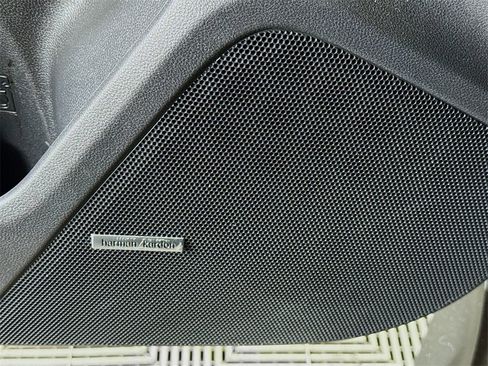 Used 2022 Subaru WRX Limited image 13