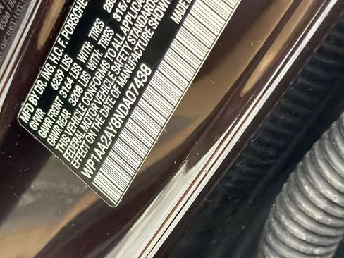 Certified 2022 Porsche Cayenne AWD/4WD image 30