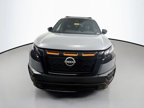 Used 2024 Nissan Pathfinder Rock Creek AWD/4WD image 2
