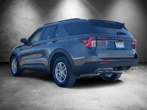 New 2026 Ford Explorer Active w/ Active Comfort Package image 4