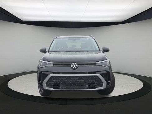 New 2026 Volkswagen Taos S AWD/4WD image 2