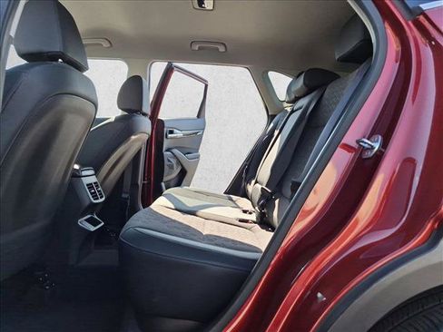 Used 2024 Kia Seltos S FWD image 19